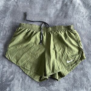 Nike Women's Olive Green Lined Shorts | Size S